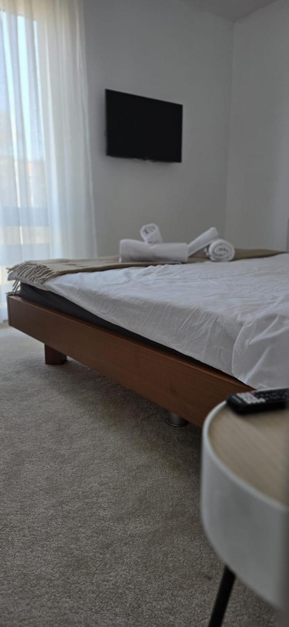 Lala Home ออราแด ภายนอก รูปภาพ